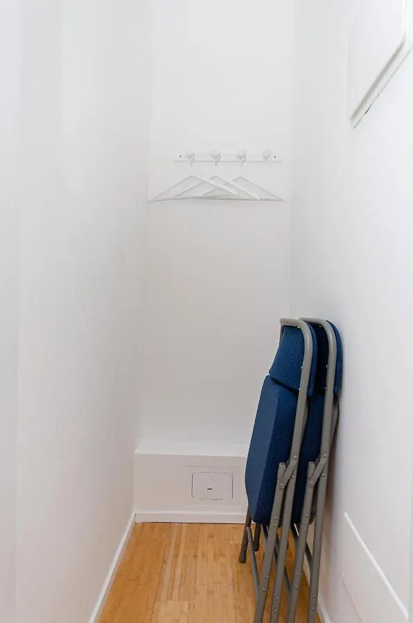 Apartmán Schiaparelli 4 Milán 0*,